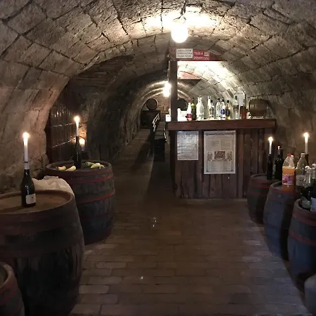 Ovar 12 Vendeghaz Tokaj
